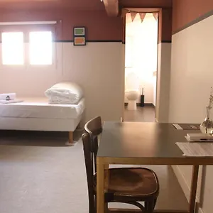 Ho36 2*, Avignon France