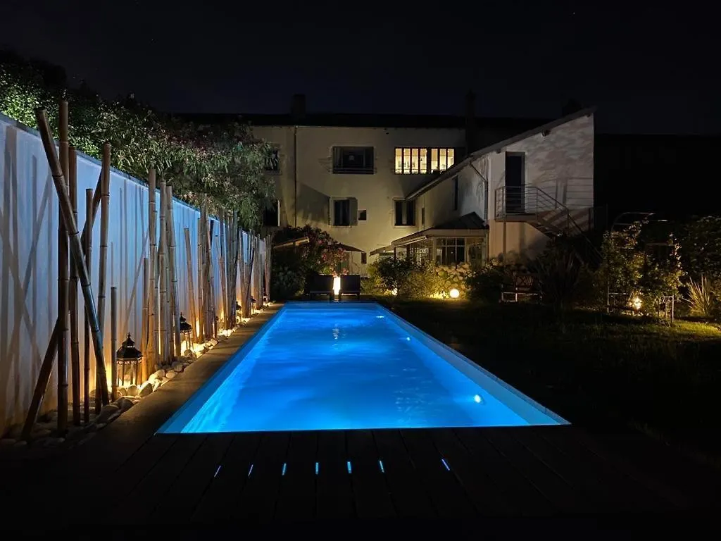 De La Chambre Au Jardin contacts